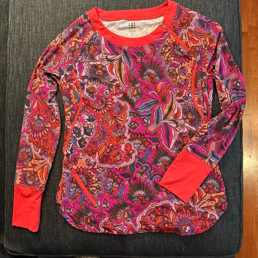 Title Nine Long Sleeved Rashguard Top - Women's Size Small UPF 50+